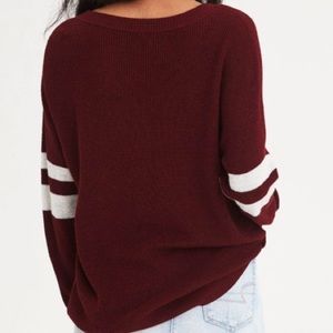Maroon American Eagle sweater